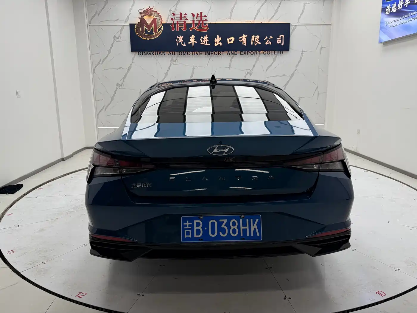 Hyundai Elantra 2021 1.5L CVT GLX Elite Edition фото 5