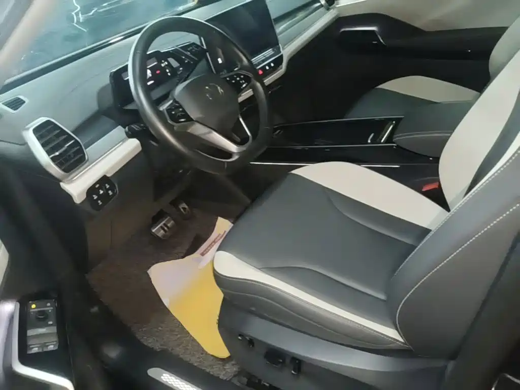 Photo 15 - Volkswagen ID.6 CROZZ