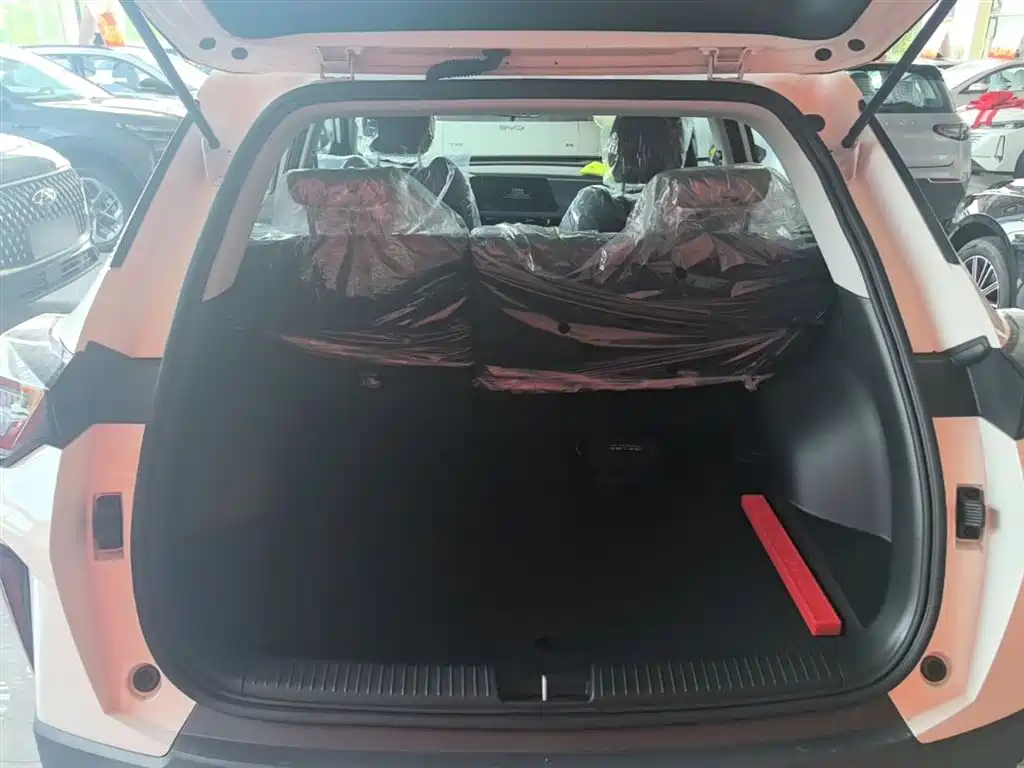 GAC Trumpchi Trumpchi GS3 2026 Shadow Speed 270T Sport Edition фото 19