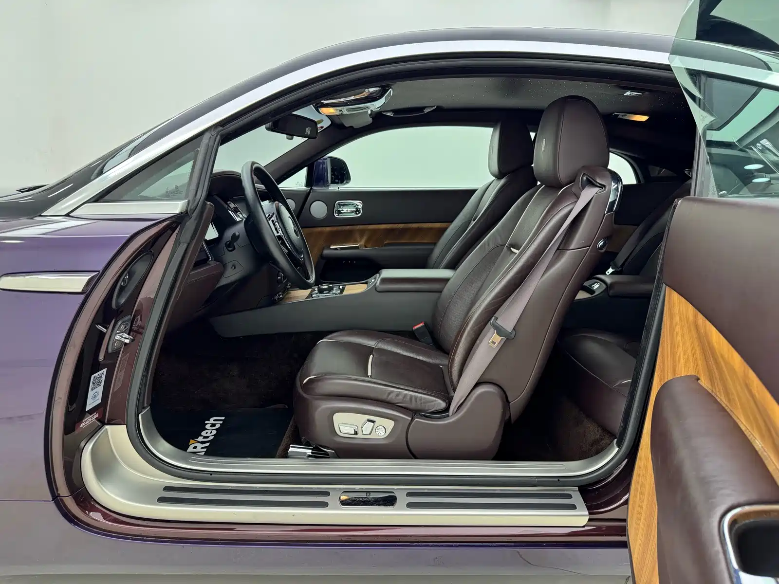 Фото 11 - Rolls-Royce Wraith