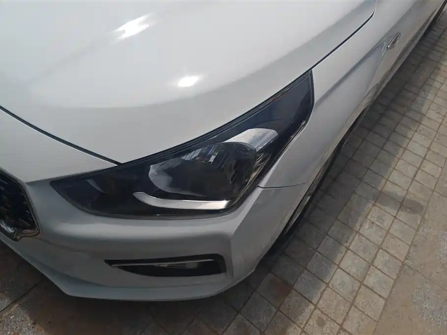 Hyundai Verna 2017 1.4L Manual Renewal China V фото 5