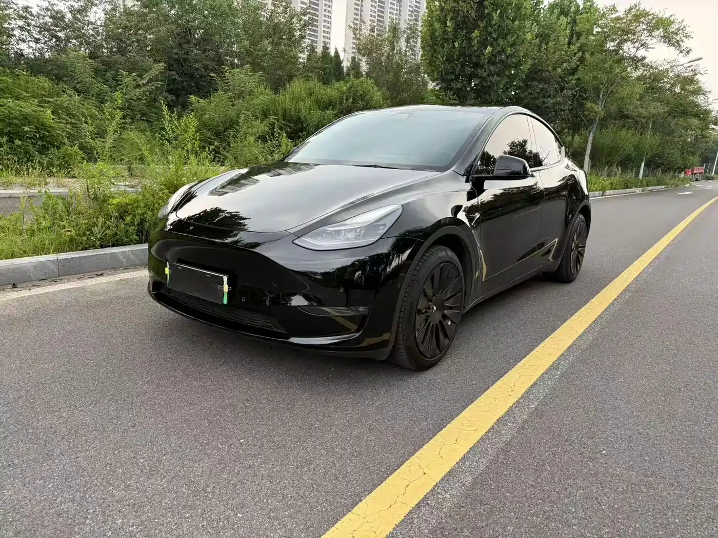 Tesla Model Y 2022 Facelift Long Range All-Wheel Drive Version