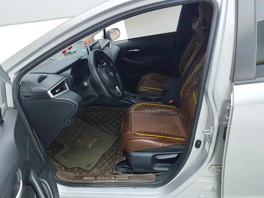 Toyota Corolla 2019 1.2T S-CVT GL-i Elite Edition фото 9