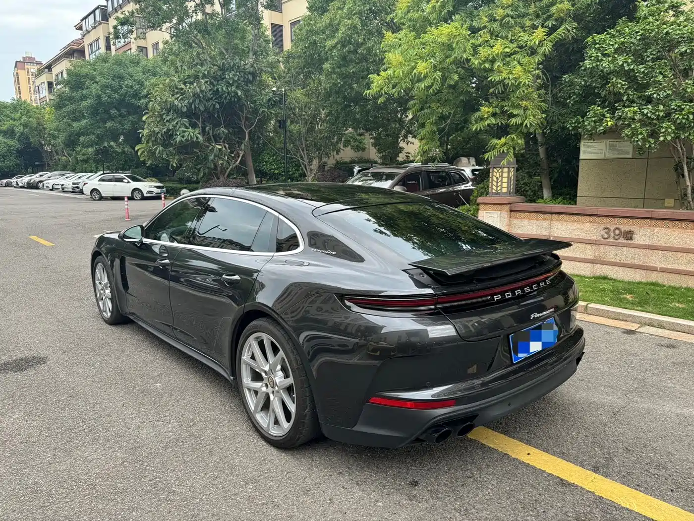 Porsche Panamera 2024 Panamera Executive Long Wheelbase 2.9T фото 7