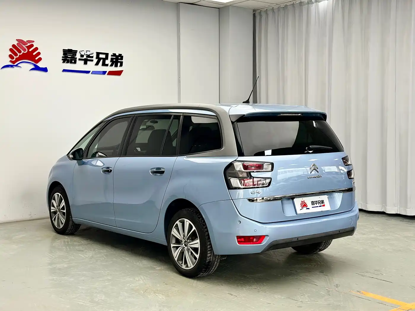 Citroën C4 Picasso 2015 Grand 1.6T Luxury 7-seater фото 11