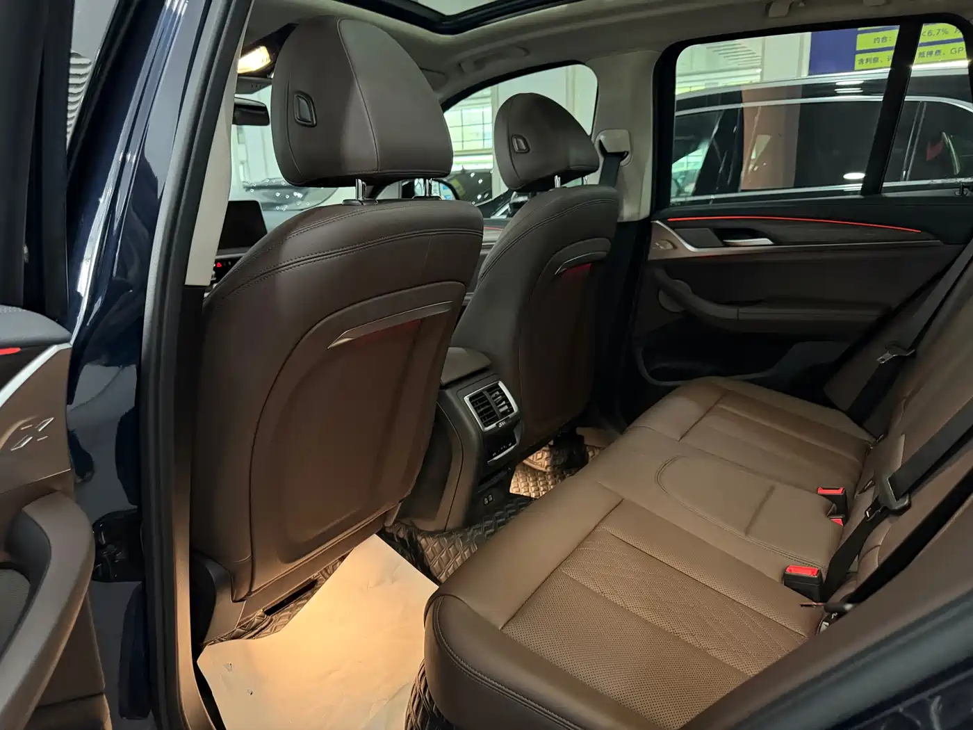 BMW X3 2022 xDrive30i Leading M Night Package фото 11