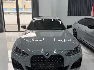 BMW 4