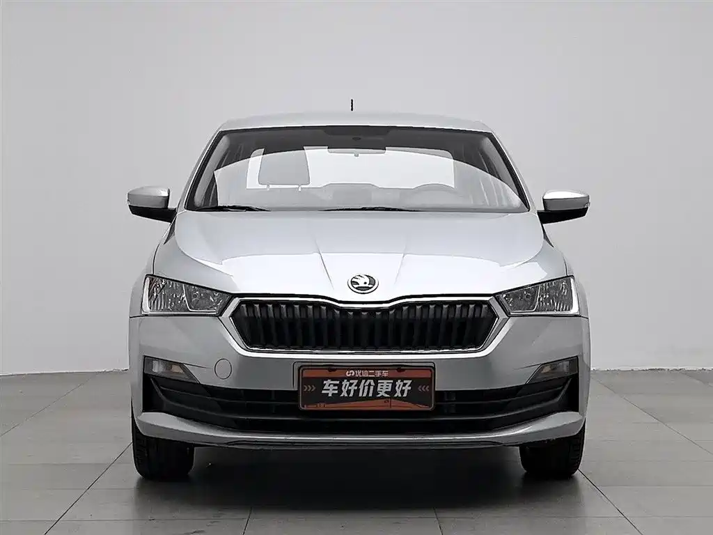 Škoda Rapid 2020 1.5L Manual Standard фото 3