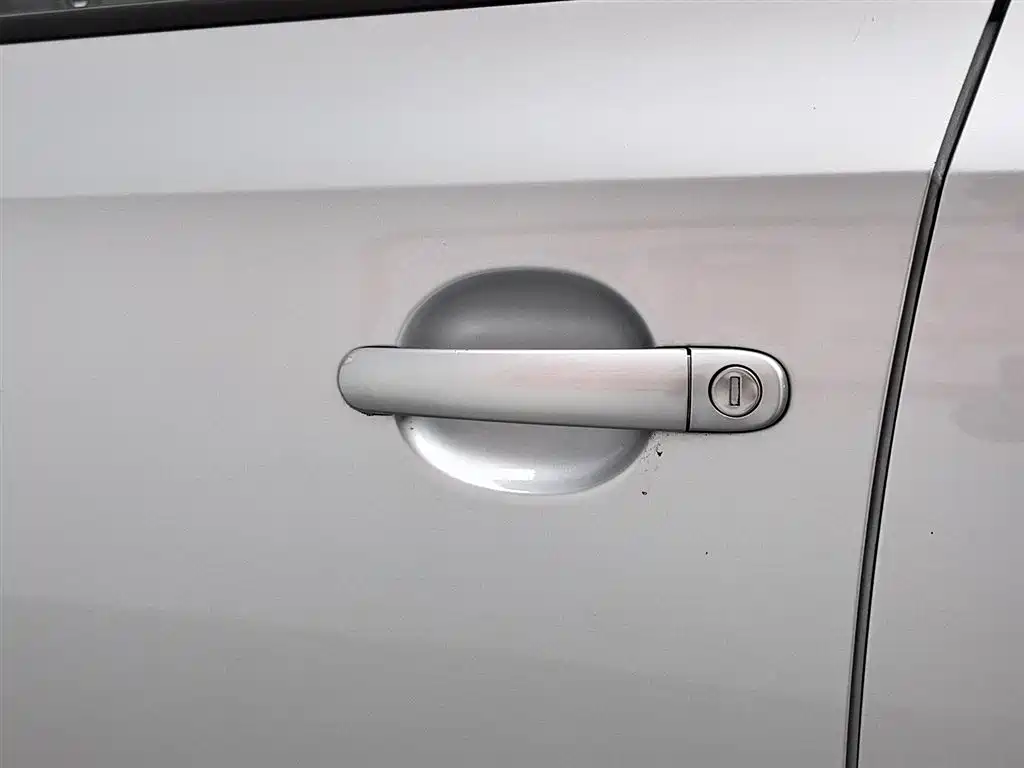 Škoda Rapid 2020 1.5L Manual Standard фото 18