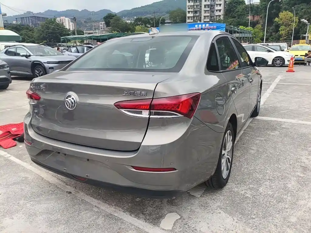 Фото 7 - Buick Excelle