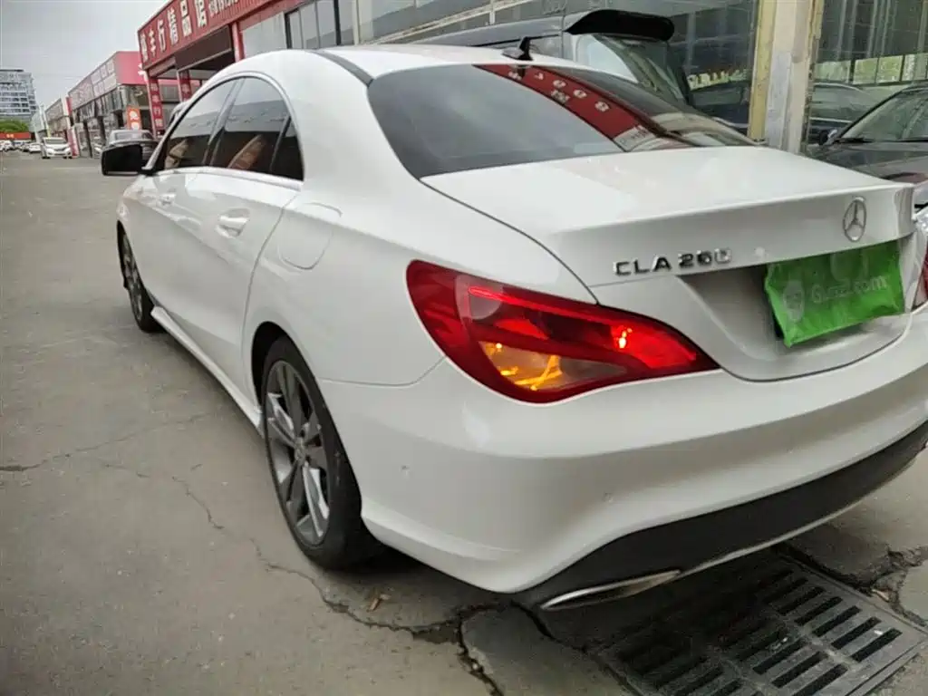 Mercedes-Benz CLA (Import) 2018 CLA 200 Dynamic Edition фото 5