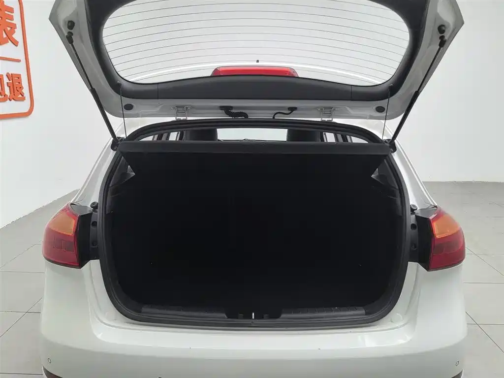 Kia K3S 2014 1.6L Automatic Premium фото 16