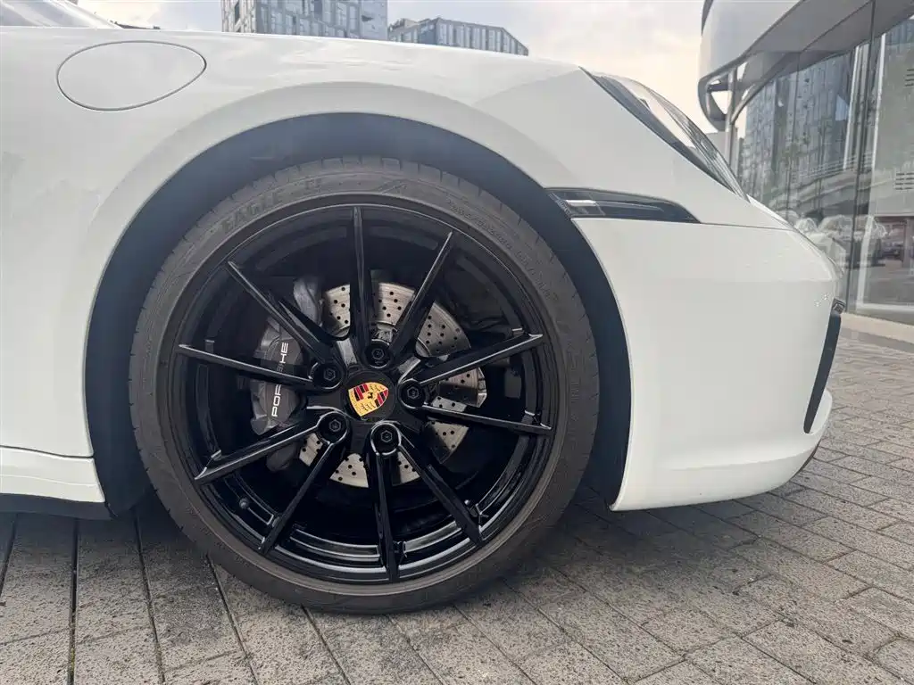 Porsche 911 2023 Carrera 3.0T фото 12