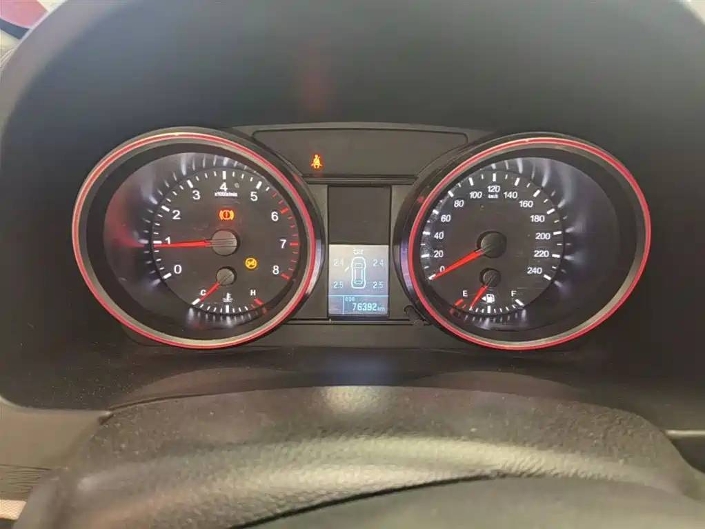 Haval M6 2018 1.5T Manual 2WD Elite фото 12