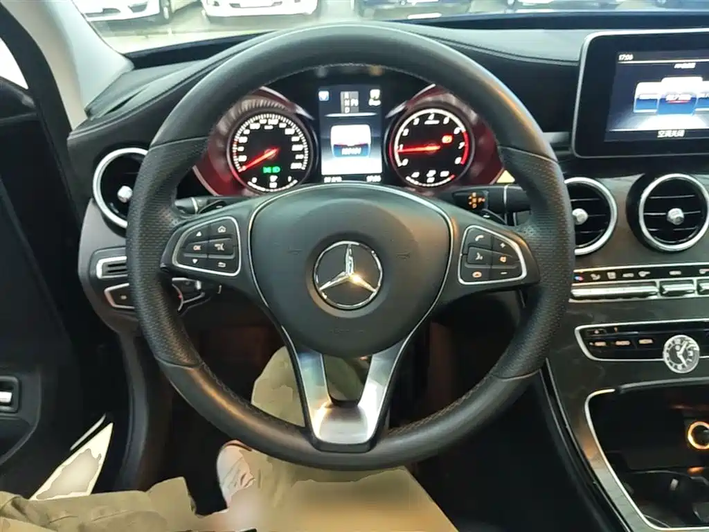 Mercedes-Benz C-Class 2017 C 200 L Sport фото 7
