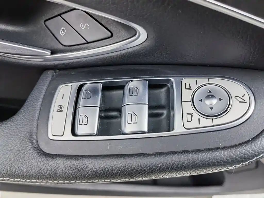 Mercedes-Benz C-Class (Import) 2017 Facelift C 200 Estate фото 9