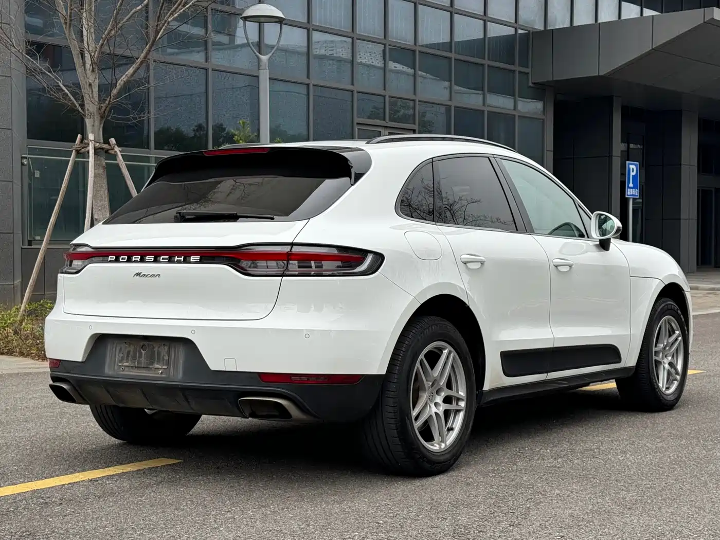 Porsche Macan 2018 Macan 2.0T фото 15