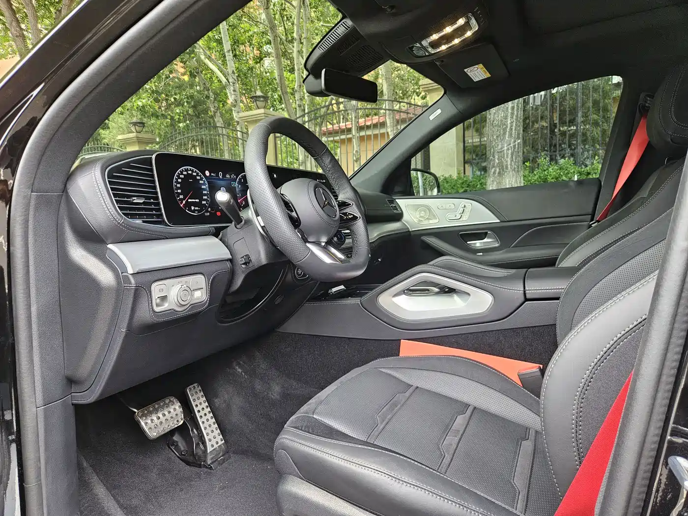 Mercedes-Benz GLE Coupe AMG 2024 AMG GLE 53 4MATIC+ Coupe SUV фото 6