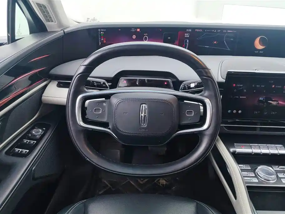 LINCOLN NAVIGATOR
