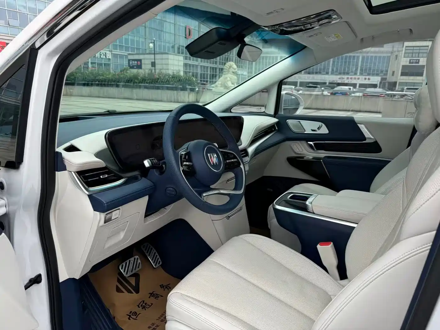 Buick Century 2023 2.0T 7-Seater World Edition фото 12