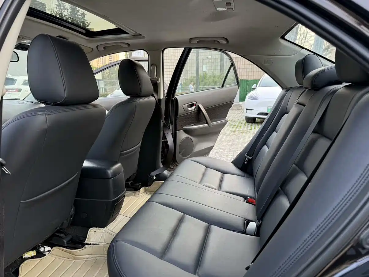 Mazda 6 2015 2.0L Automatic Fashion фото 6