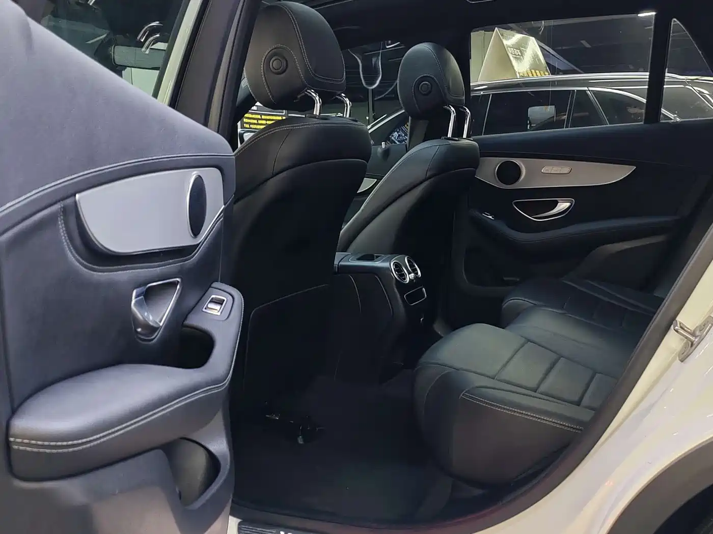 Mercedes-Benz GLC 2020 GLC 260 L 4MATIC Dynamic фото 9