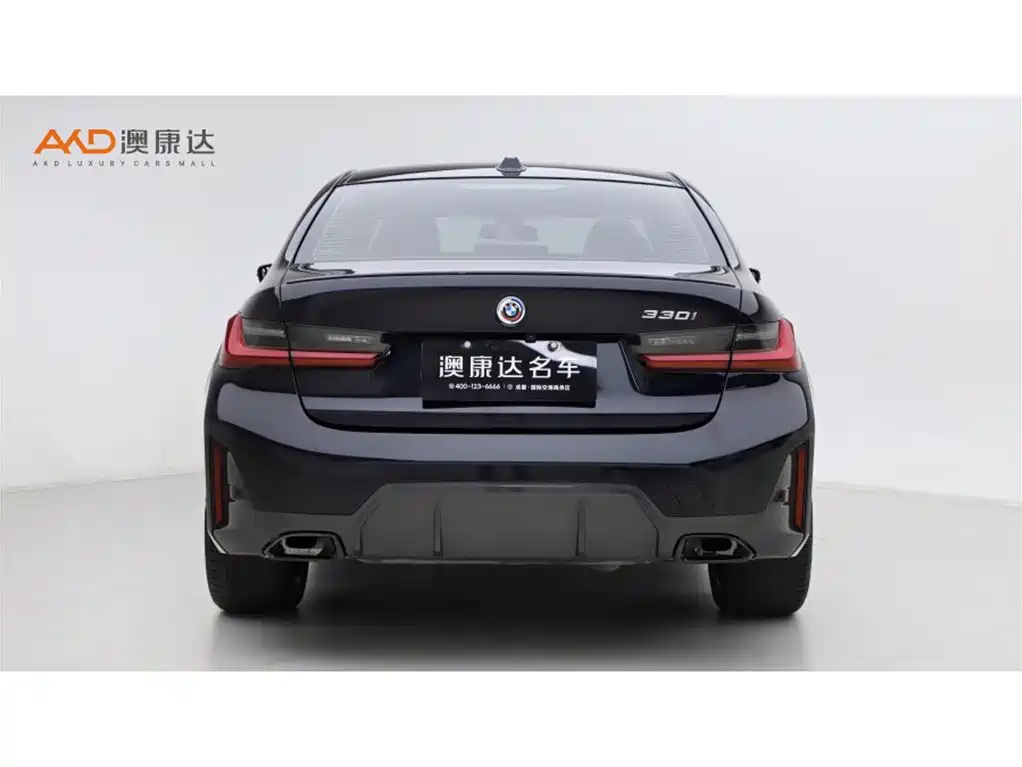 BMW 3 Series 2023 330i M Sport Shadow Edition фото 4