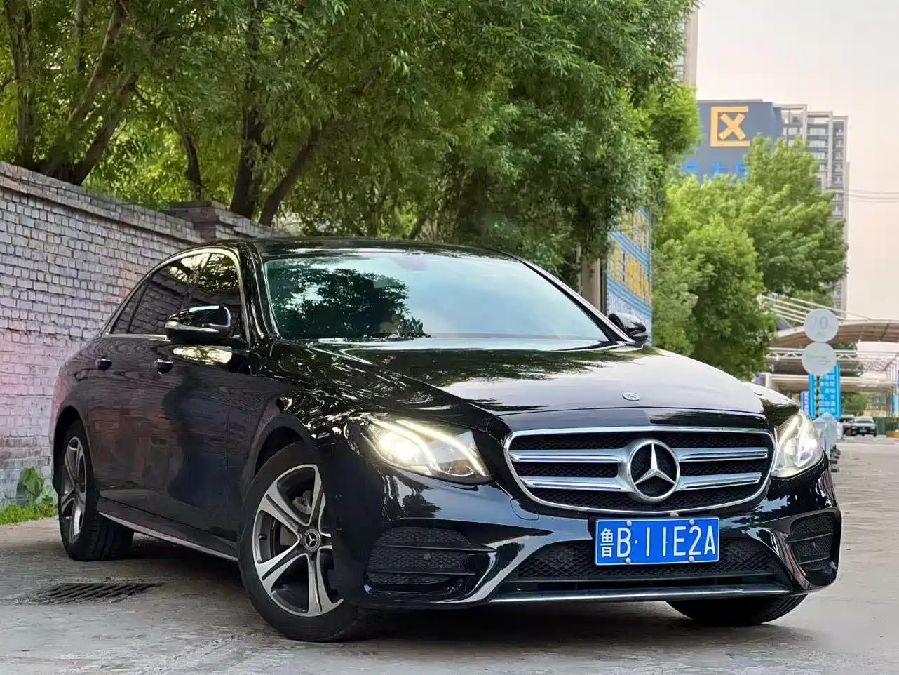 Mercedes-Benz E-Class 2019 E 200 L Sport фото 3