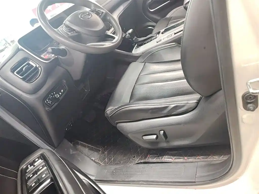 GAC Trumpchi Trumpchi GS3 2021 POWER 270T Auto Flash Edition фото 15
