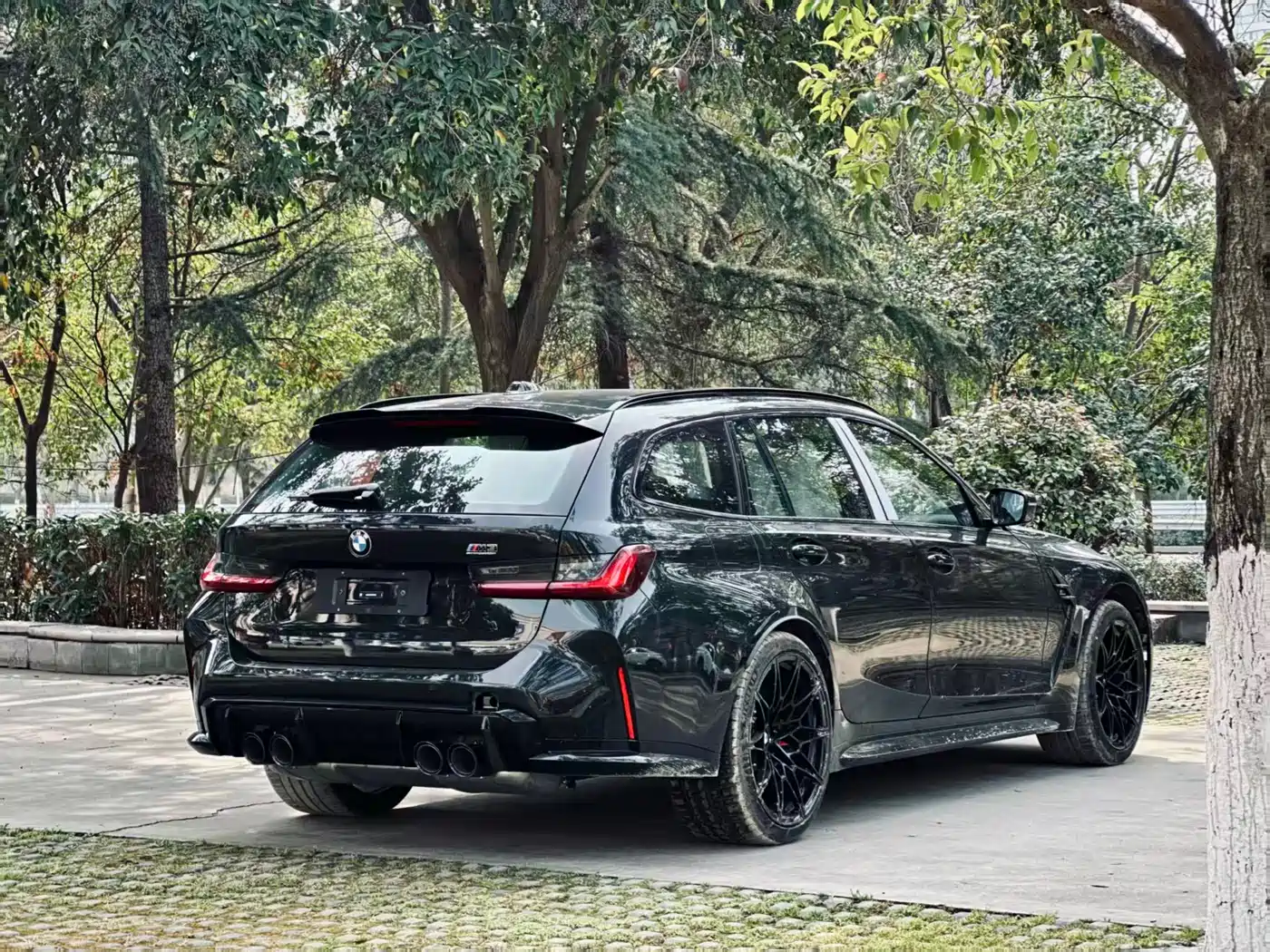BMW M3 2026 BMW M3 Touring M xDrive Competition фото 8