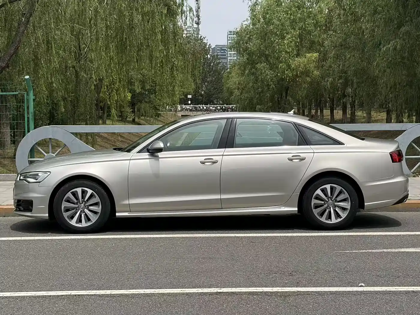 Audi A6L 2016 TFSI Comfort фото 16