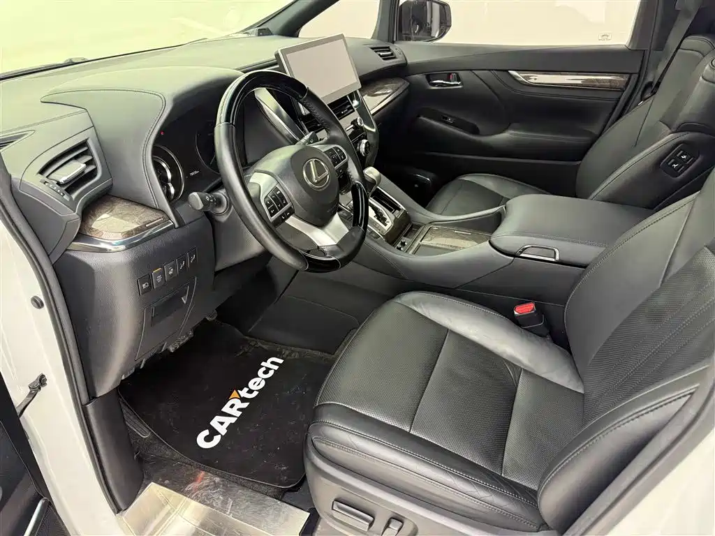 Toyota Alphard 2019 Hybrid 2.5L Premium Edition фото 8