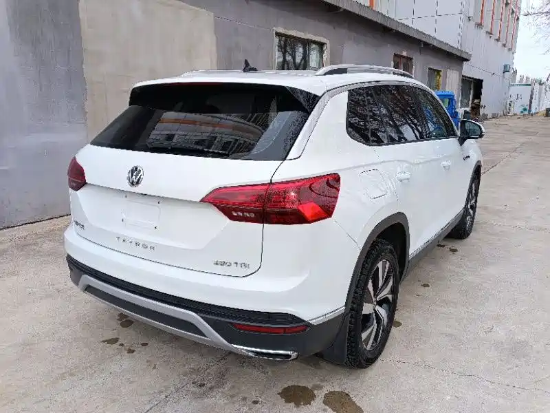 Volkswagen Tayron 2021 280TSI 2WD Luxury Smart Connect фото 4