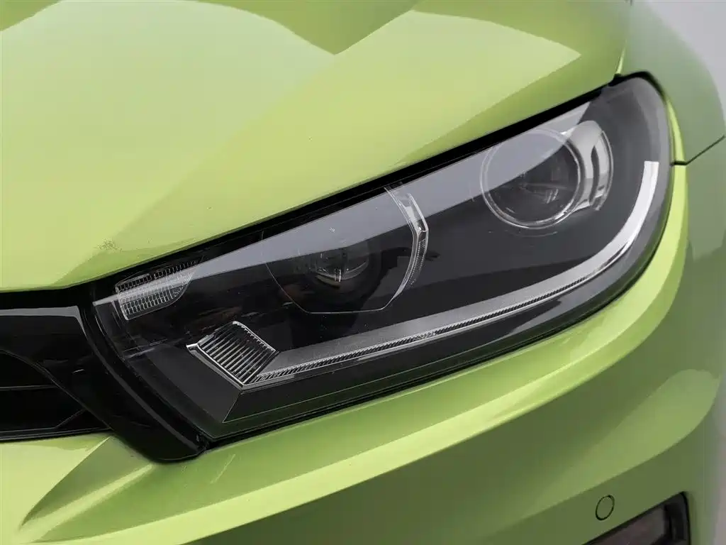 Volkswagen Scirocco 2015 1.4TSI Trend Edition фото 7