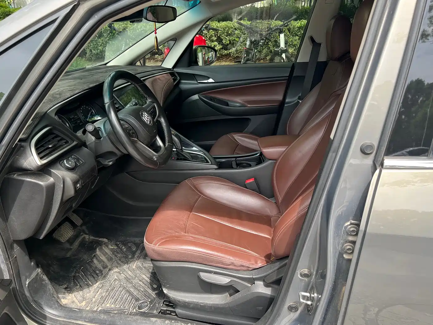 Buick GL6 2018 18T 6-Seater Luxury фото 9