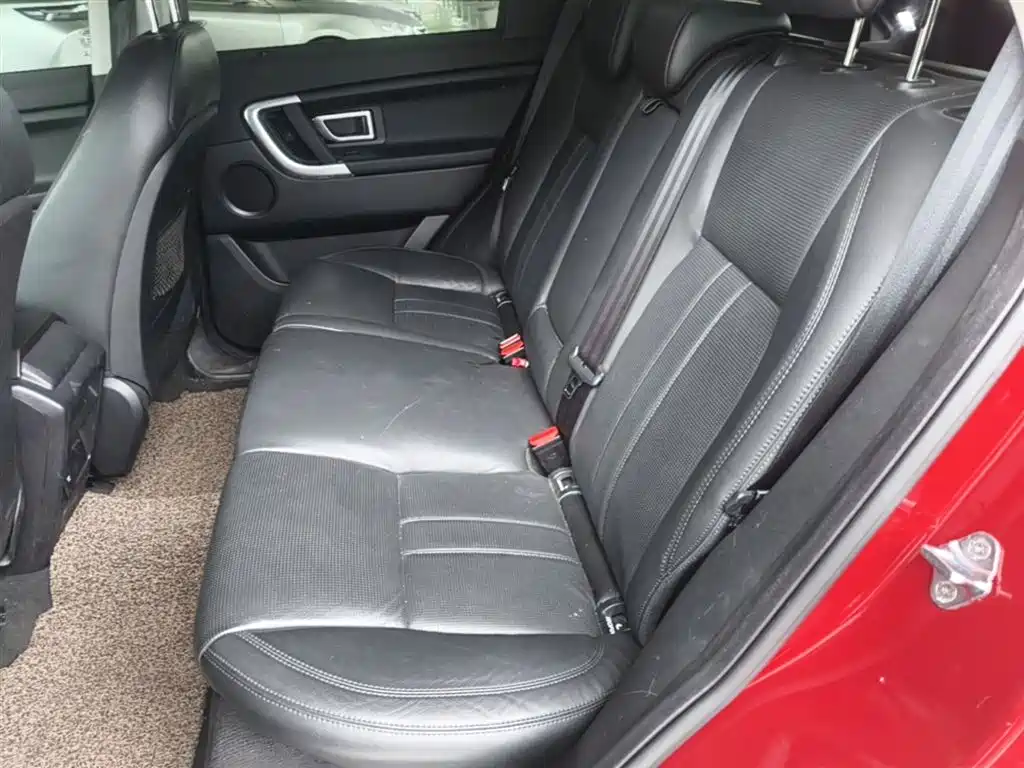 Land Rover Discovery Sport 2016 2.0T SE фото 17