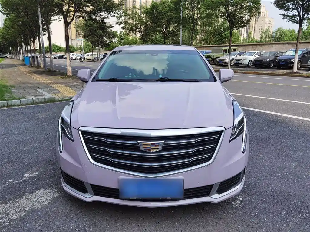 Cadillac XTS 2018 28T Technology фото 3