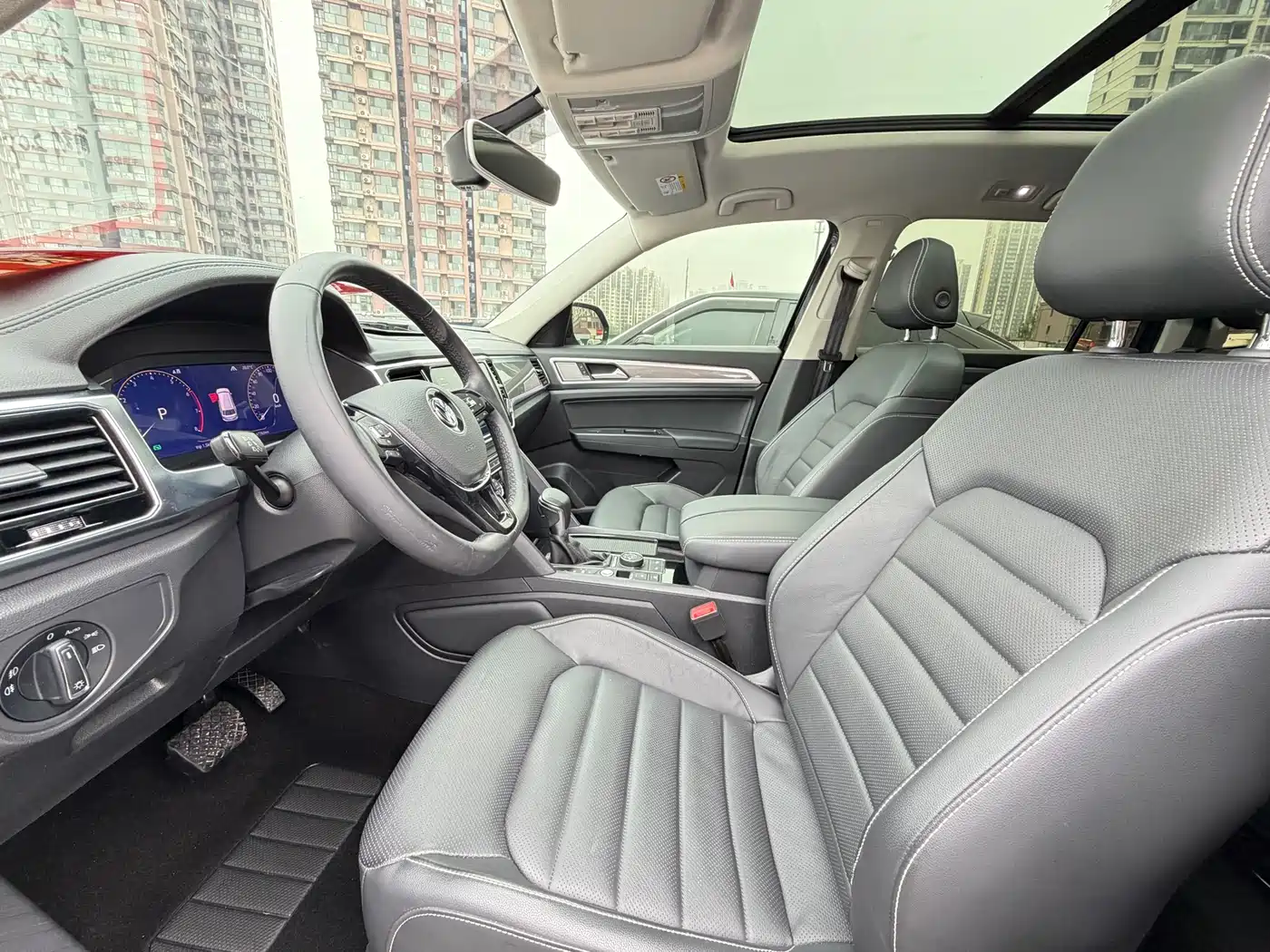 Volkswagen Teramont 2020 380TSI 4WD Luxury Edition China VI фото 7