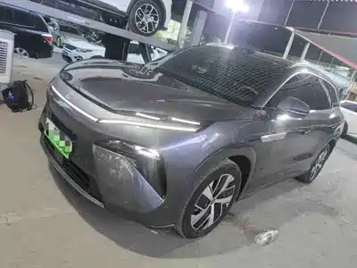 BYD Tang L