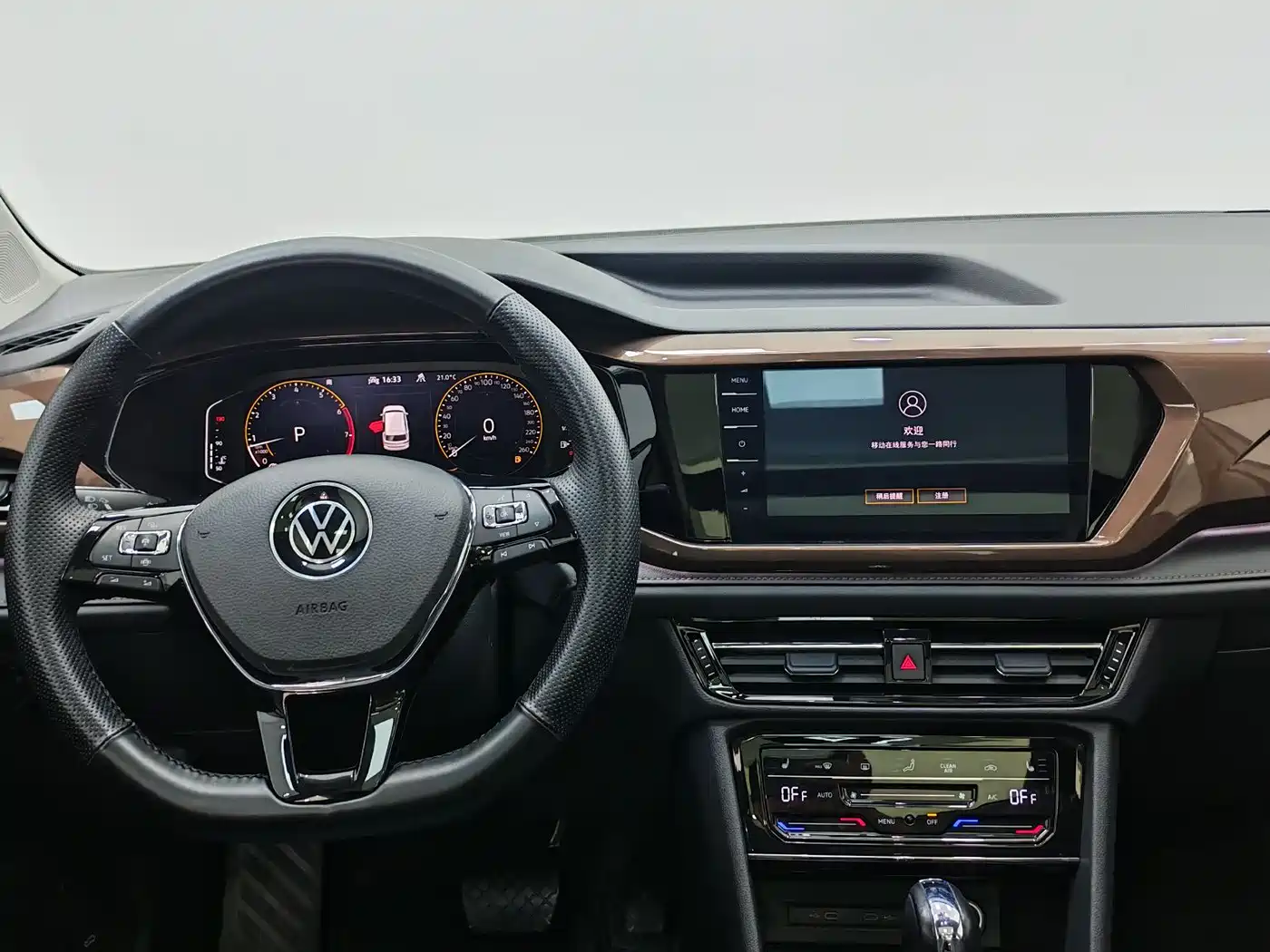 Volkswagen Tharu 2022 280TSI FWD Flagship Edition фото 11