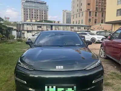 Geely Galaxy Starshine 8