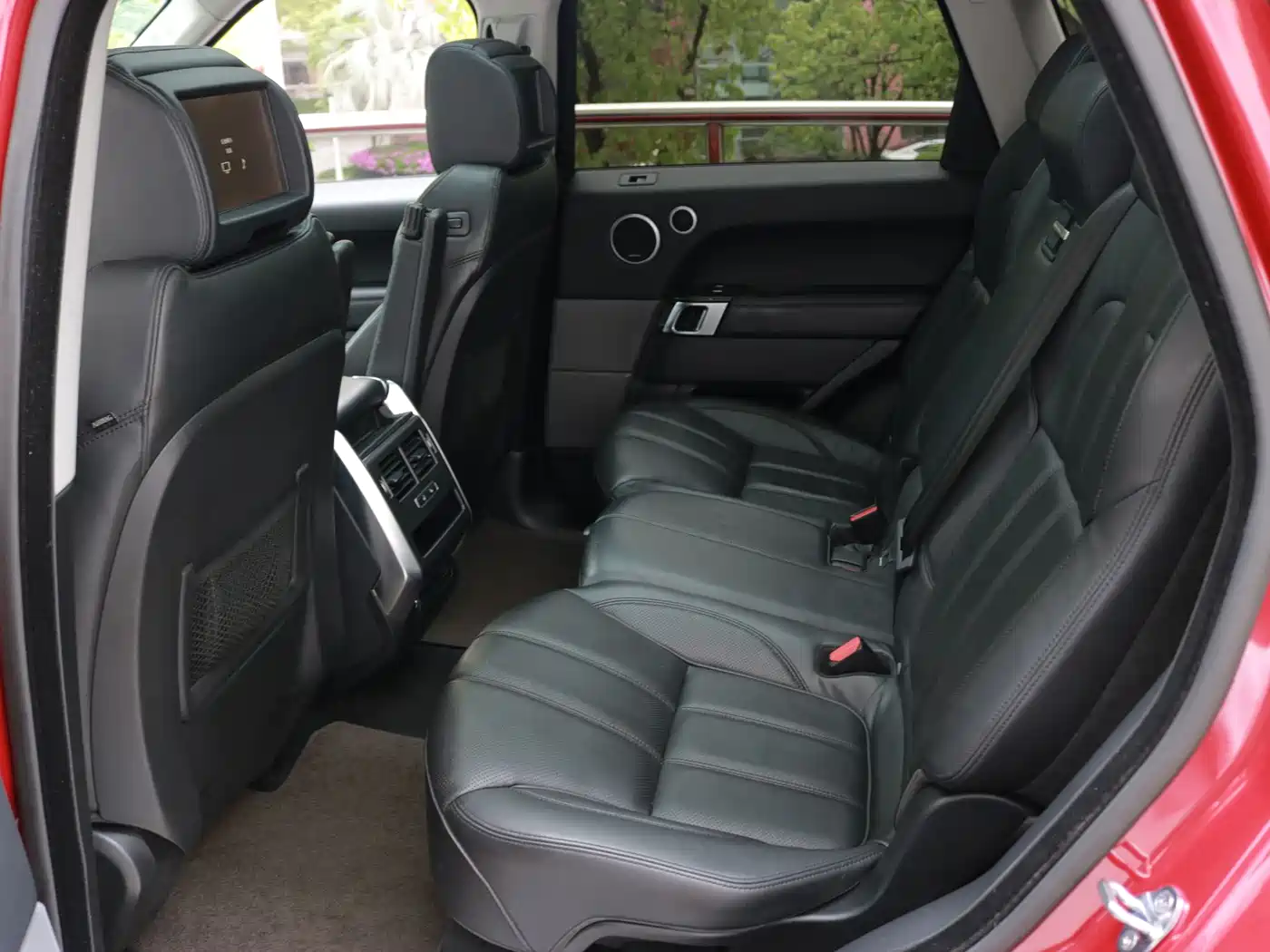 Land Rover Range Rover Sport 2016 Model 3.0 SC V6 HSE DYNAMIC фото 7