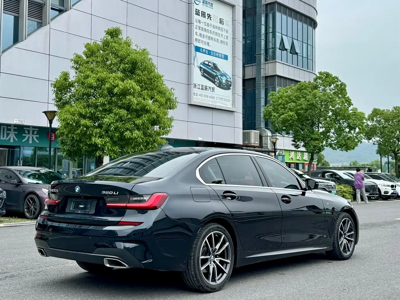 BMW 3 Series 2021 320Li M Sport Package фото 12