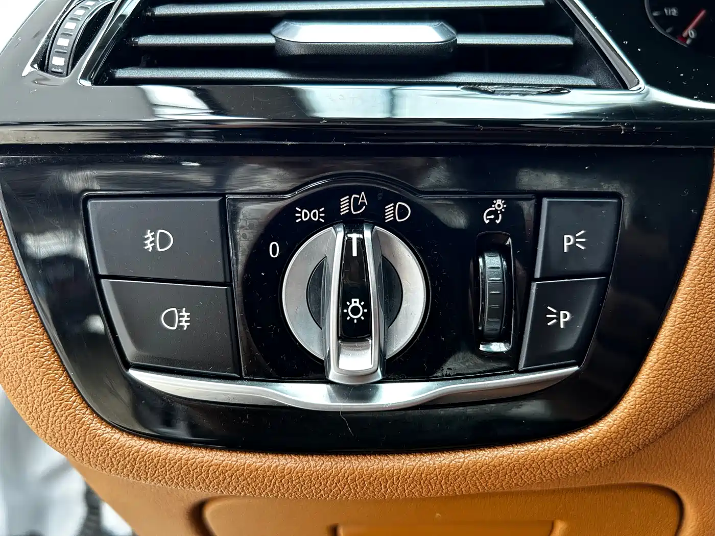BMW 6 Series GT 2019 630i Luxury Design Package фото 7