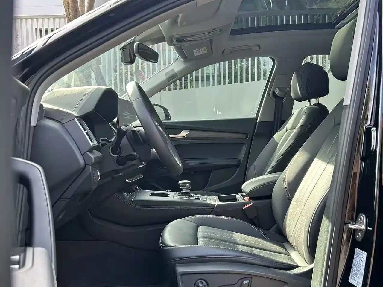 Audi Q5L 2022 Facelift 45T Luxury Dynamic фото 12