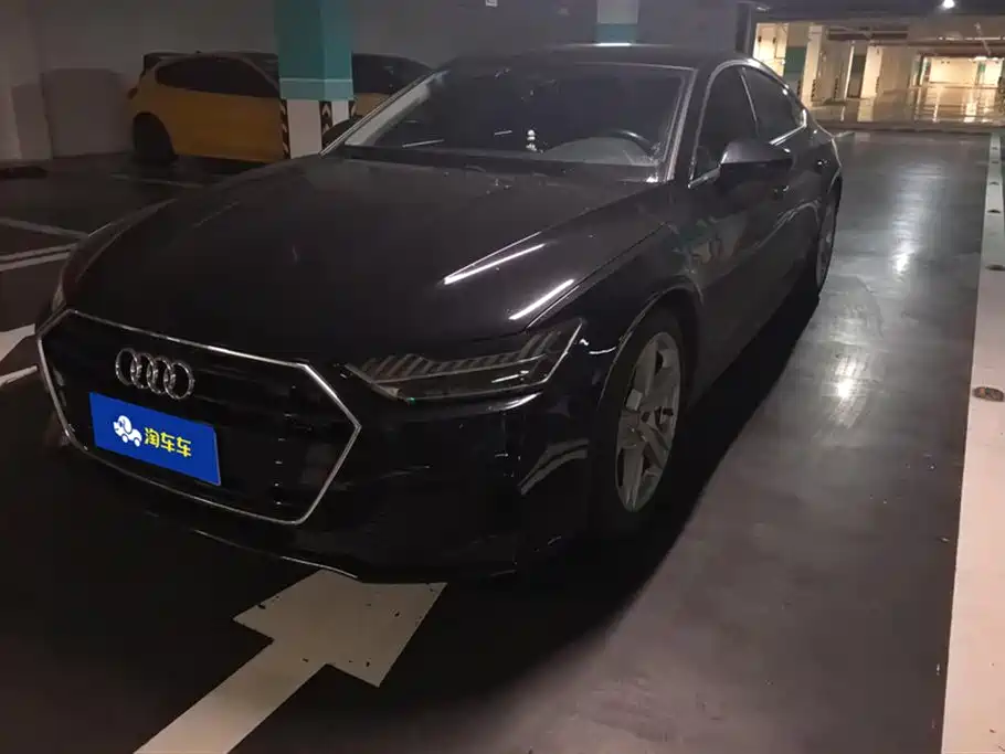 Audi A7 2021 40 TFSI Luxury