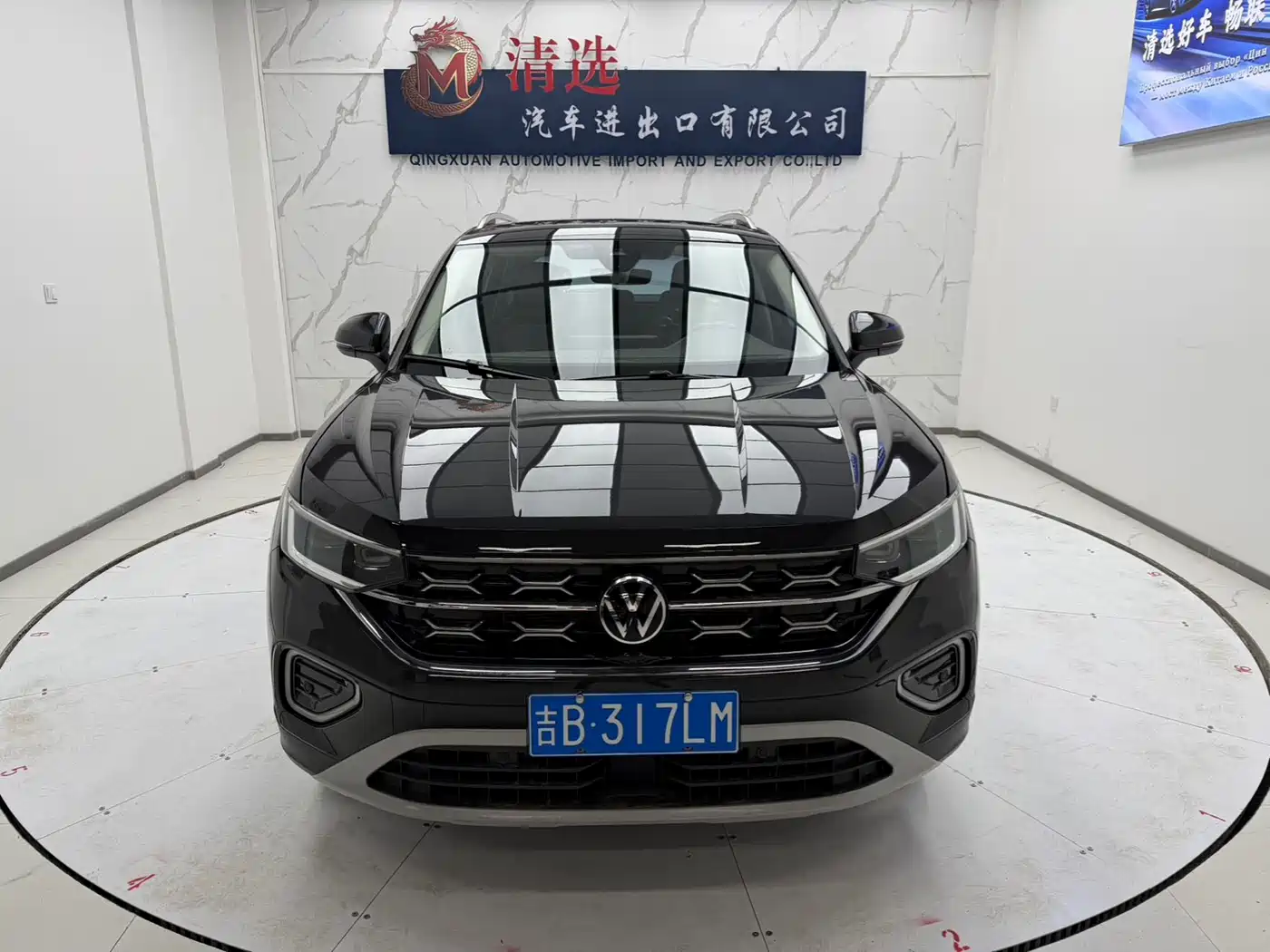 Volkswagen Tayron 2023 280TSI 2WD Luxury Plus Advanced Edition фото 2
