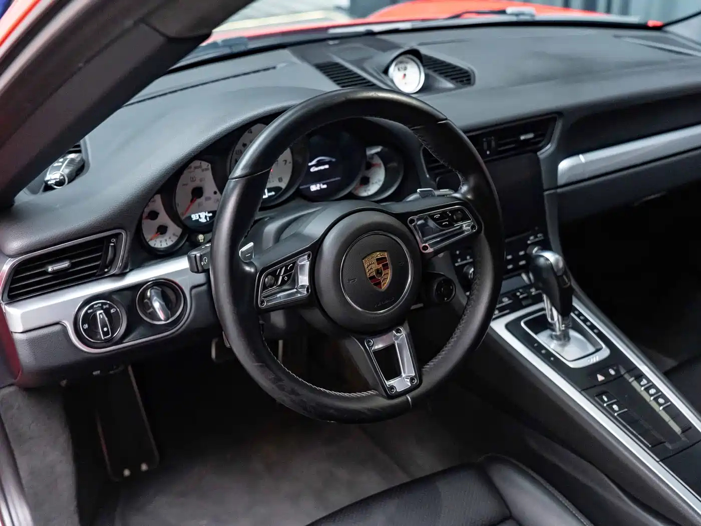 Porsche 911 2016 Carrera 3.0T фото 11
