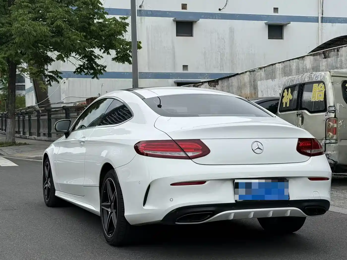 Mercedes-Benz C-Class (Import) 2018 C 200 Coupe фото 13
