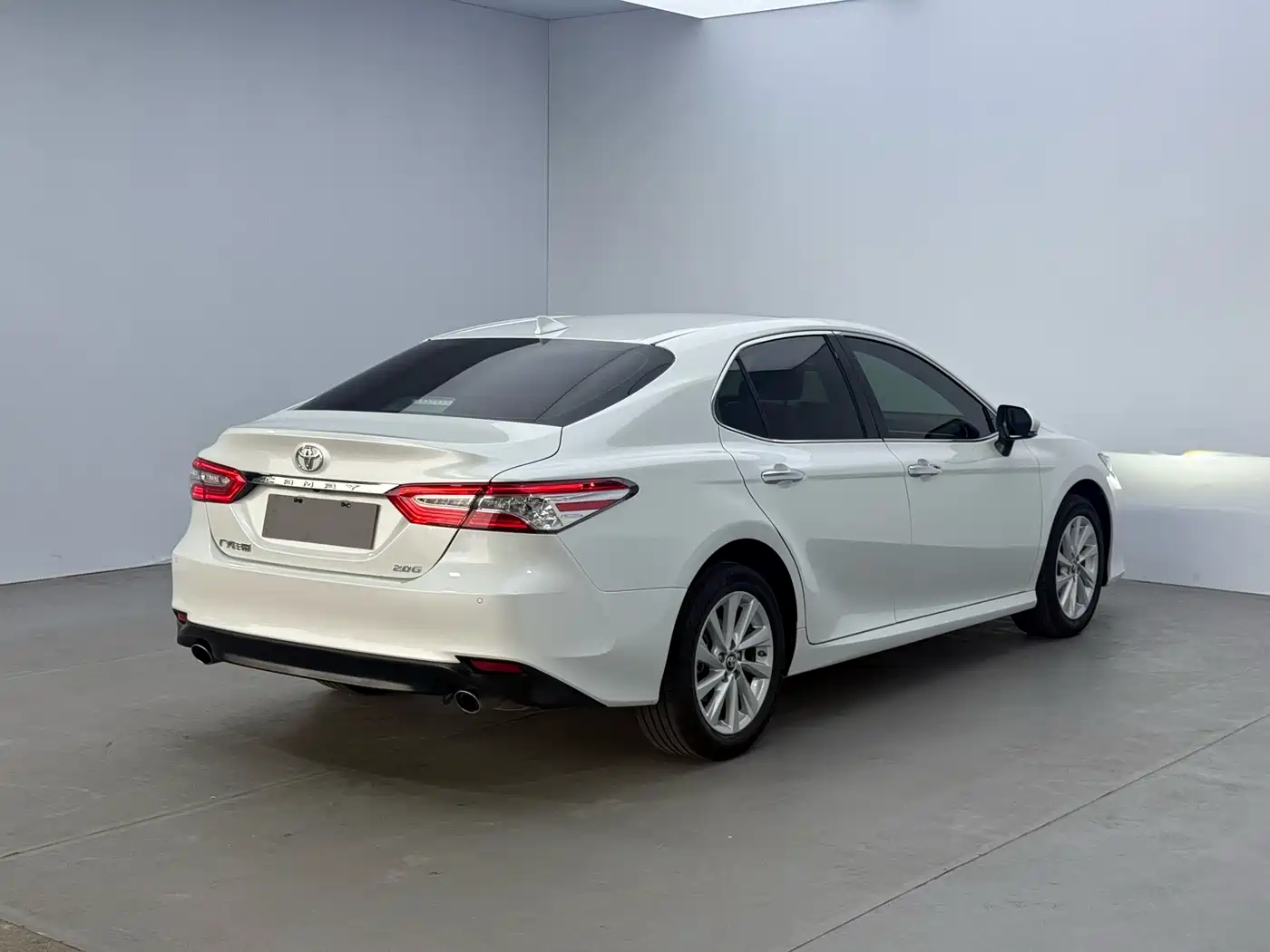 Toyota Camry 2021 2.0G Luxury Edition фото 4